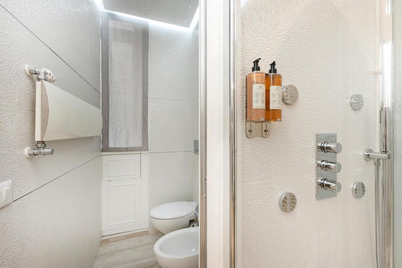 Primus Monti Suites ภายนอก รูปภาพ
